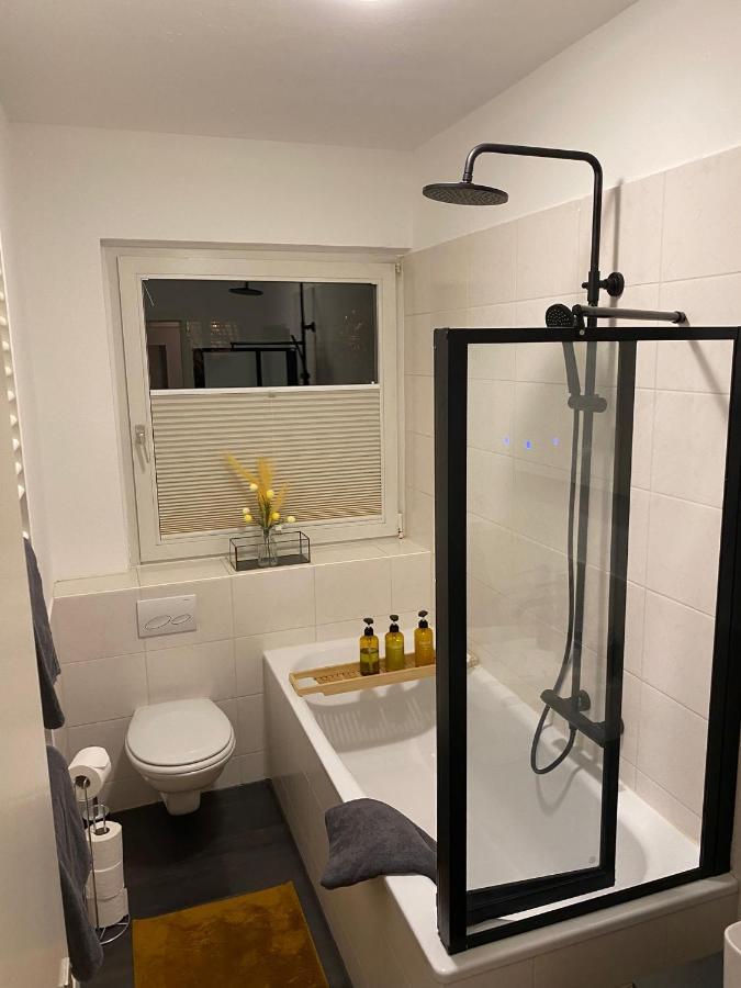Apartment Am Palaisgarten, Netflix, Wlan, Boxspringbett デトモルト エクステリア 写真